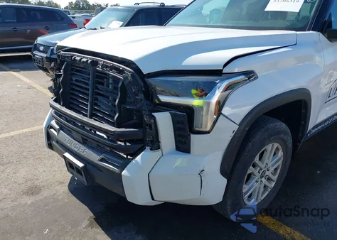 2023 Toyota Tundra Sr5 z USA, uszkodzony, nr VIN 5TFLA5AA2PX028009